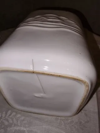 Biscottiera, 2 tazzine e 1 piattino Mulino Bianco.