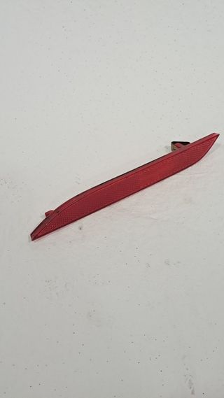 PILOTO TRASERO DERECHO PARAGOLPES SMART FORFOUR 679940