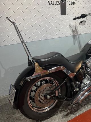 HARLEY DAVIDSON SOFTAIL STANDARD