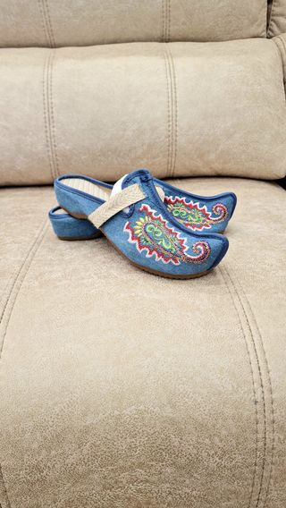 Zapatos Bordados Puntera Nuevos