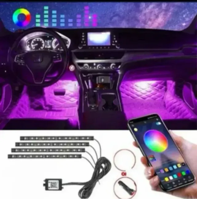Luci LED interne multicolore per auto