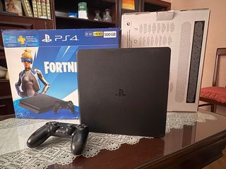 Play 4 en buen estado + mando