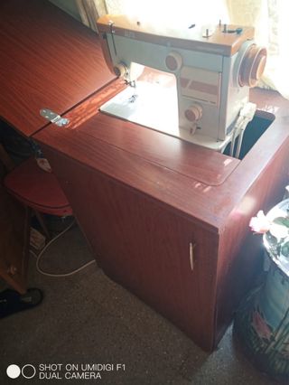 Máquina de coser Alfa Super Automática