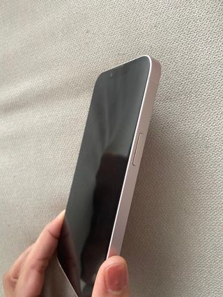 Iphone 13 color rosa palo, 128 GB perfecto