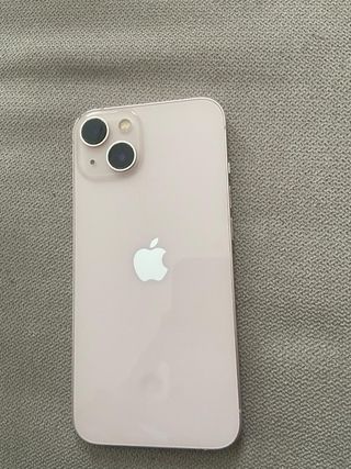 Iphone 13 color rosa palo, 128 GB perfecto