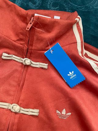 Chaqueta adidas colección del año nuevo chino