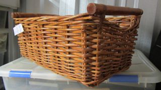 Estanterías Ikea Madera, percha anillas, cestas