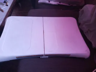 Videoconsola Wii con cables y sin mando