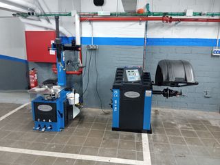 Alquiler extractor de rodamientos 8-32mm