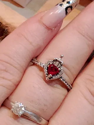 Anillo Pandora Corazón Disney Rojo