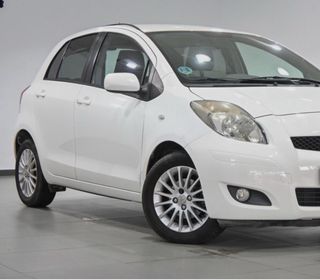 Llantas Toyota Yaris (4 unidades)