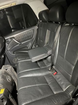 Mercedes-Benz Clase M 2001