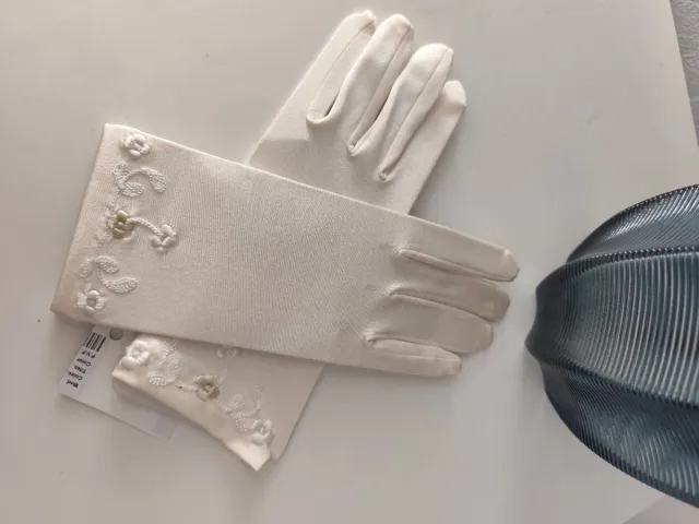 Guantes de seda marfil