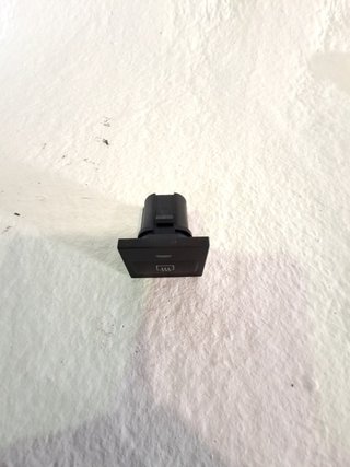 INTERRUPTOR FORD FOCUS BERLINA (CAP) 751252