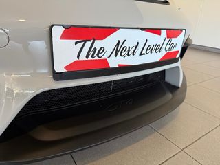 Porsche 718 Cayman gt4 2020