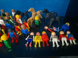 Lote Cliks Famobil 1974 Figuras y Caballos