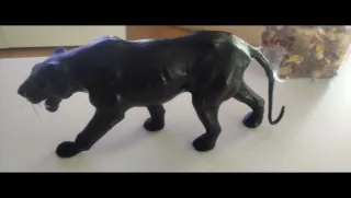 Figura Pantera Negra Cuero Años 80