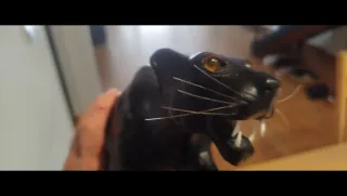 Figura Pantera Negra Cuero Años 80