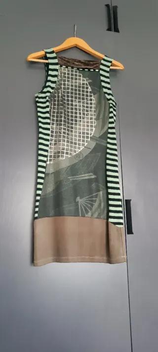 Vestido Custo Barcelona Talla 2