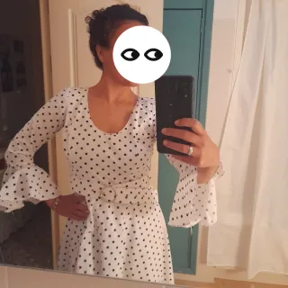 Vestido Flamenca y Mantoncillo Flores Talla 12-14