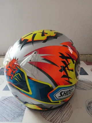Casco Shoei Roberto Locatelli arai
