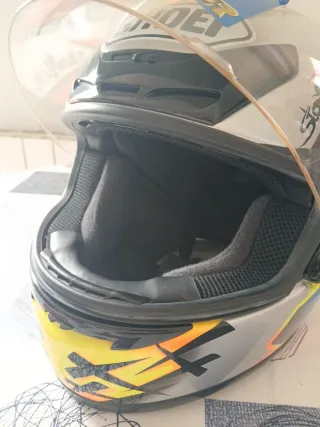 Casco Shoei Roberto Locatelli arai