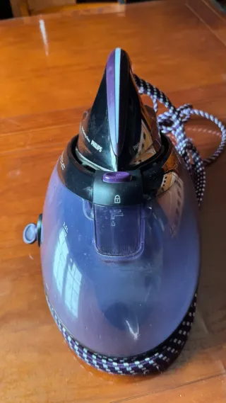 Centro de Planchado Philips PerfectCare Aqua Silen