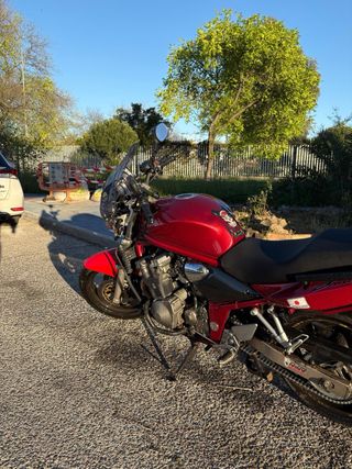 Suzuki Bandit 600 2001 A2