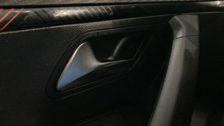 PEUGEOT 2008 Active BlueHDI 100 SS BVM6