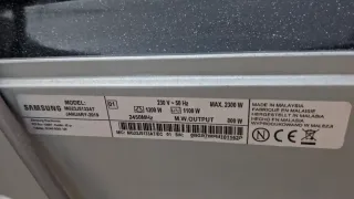 Microondas Samsung MG23J5133AT para piezas.