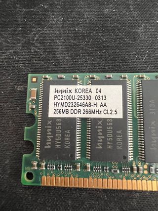 Hynix 256MB DDR266 PC2100 RAM