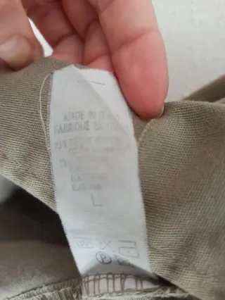 Chaqueta verde oliva con cinturón