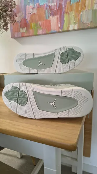 Jordan 4 Seafoam Sail