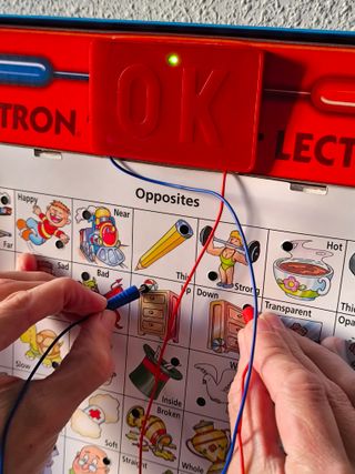 Juego Lectron Aprendo Inglés 7-12 años