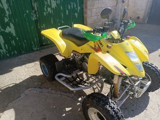 Suzuki  LTZ  400