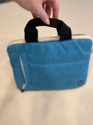 Funda portátil/tablet azul ligera