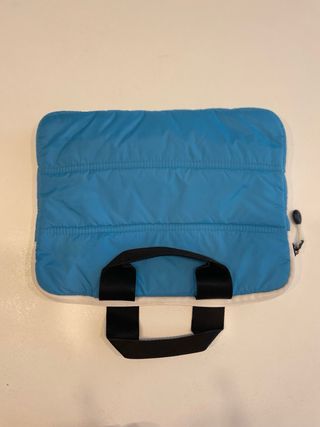 Funda portátil/tablet azul ligera