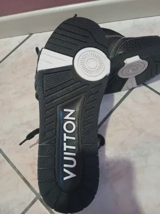 LV Skate Nere Louis Vuitton