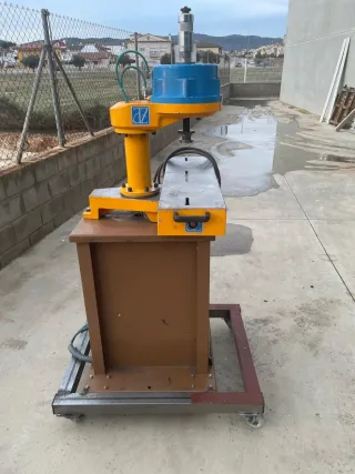 Prensa doble matrices