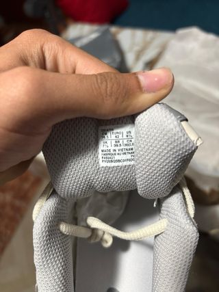 Zapatillas Asics grises