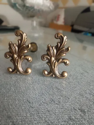 Ganchos decorativos pared bronce