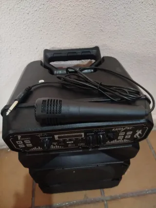 Altavoz Bluetooth Karaoke con Luces LED