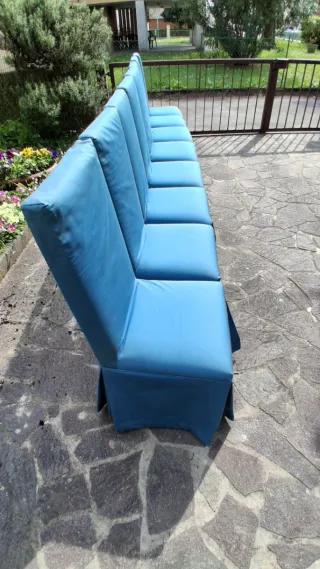 Sedia schienale alto in velluto rosa