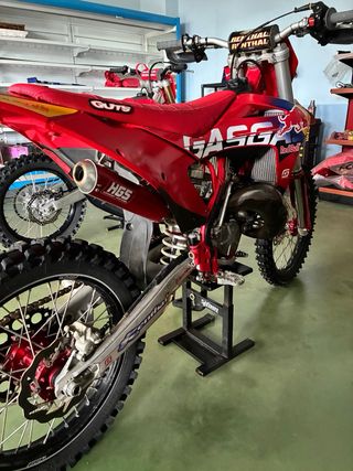 Gas Gas MC 125 2023 Roja
