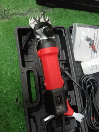 Tosatrice Pecora Elettrica