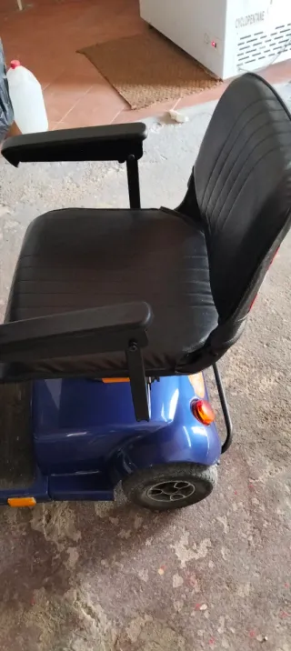 Moto eléctrica de movilidad reducida