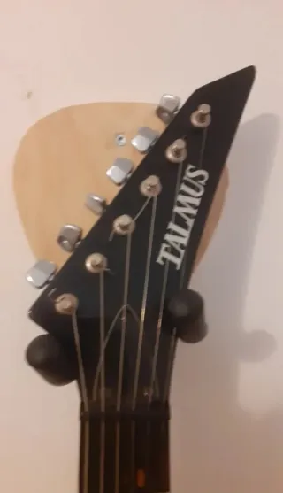 Colgador de pared para guitarra/bajo