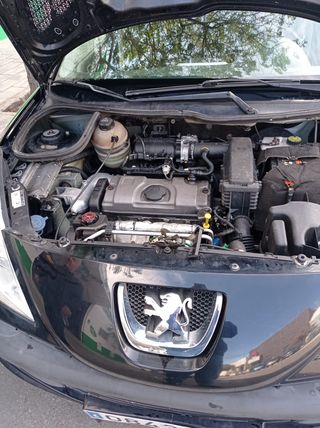 Peugeot 206 +  de 2013