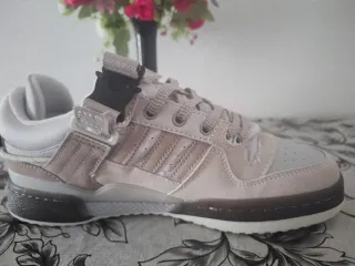 Adidas Forum Bad Bunny Beige/Rosa