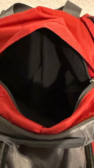 Mochila de montaña 30 litros.